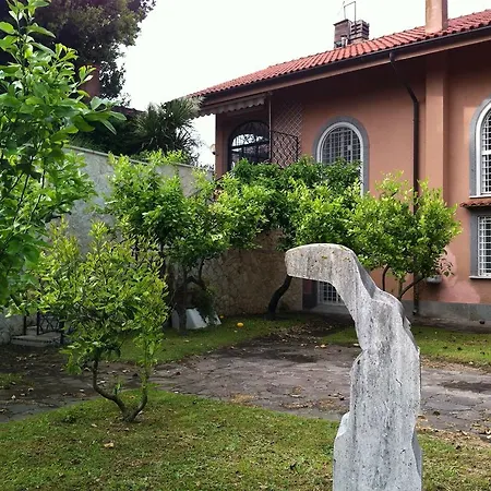 Iolanda Guest house
