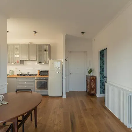 Aventino Terrace Apartment