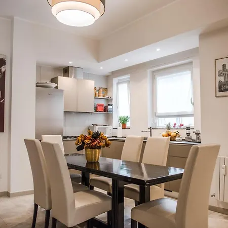 Apartament Casa 3 Santi, Your Contemporary In
