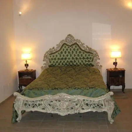 Apartment Vivilo Collection - Opera Teather - Very *