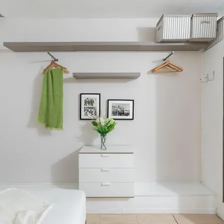 Iflat Cozy In Monti Apartment