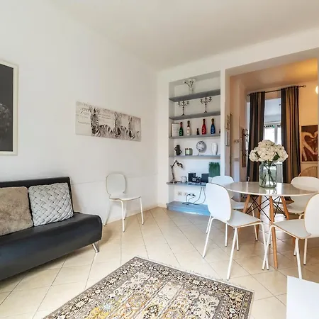 Vatican Corner Family Apartment *