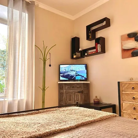 Holiday home Isola Roger - Con Giardino A Rome