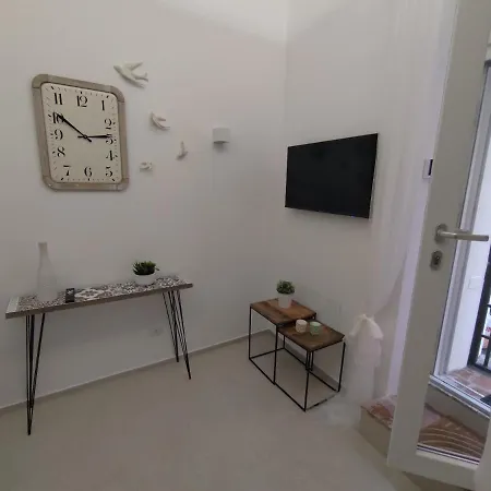 A Casa Dei Romani Apartment Rome