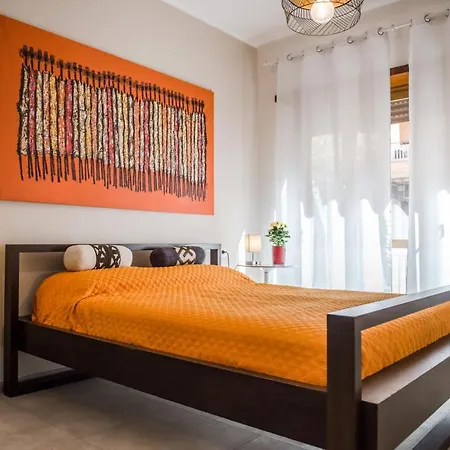Casa 3 Santi, Your Contemporary In * Rzym