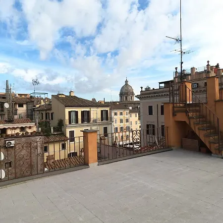 Apartment Ginevra-campo De' Fiori Rome