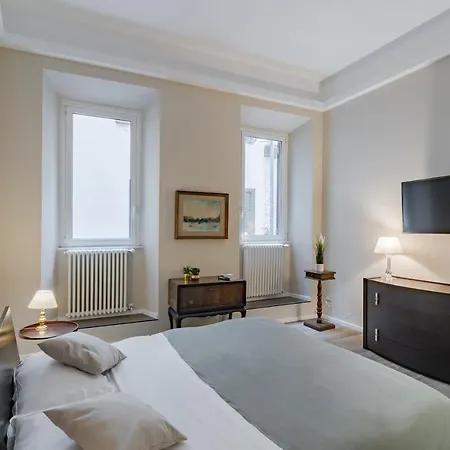Apartment Ginevra-campo De' Fiori *