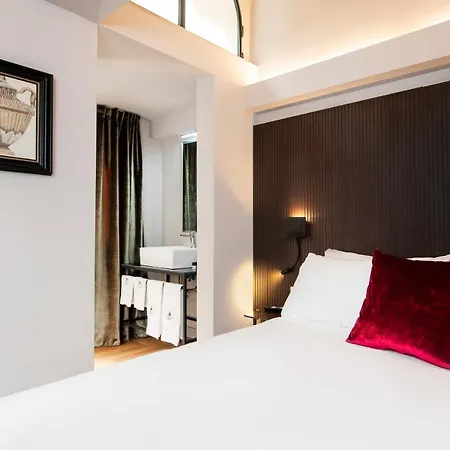 Apartment Piazza Di Spagna 66 Luxury - Maison D'art Collection Rome