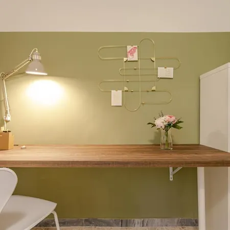 Apartment Bubbles A Piazza Trilussa In Trastevere Rome