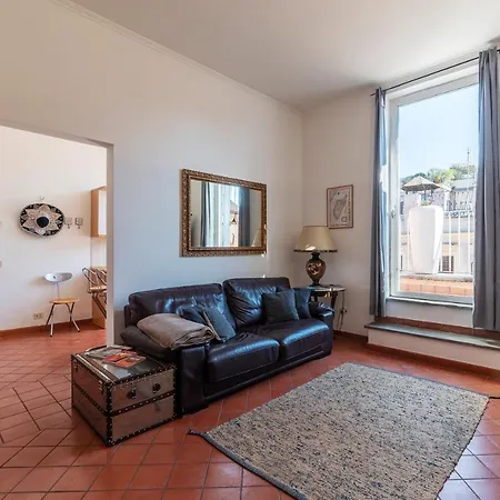 Apartment Spanish Steps Corner *