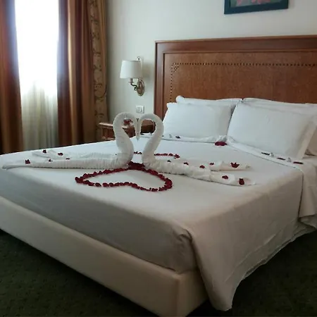 Hotel Sunrise 4*