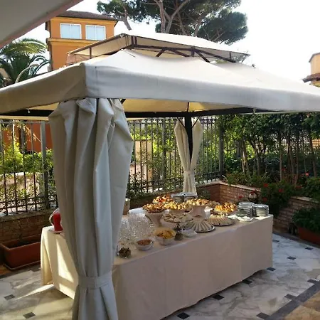 Sunrise Hotel 4*