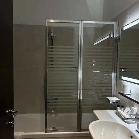 Relais Piazza Del Popolo 3* רומא