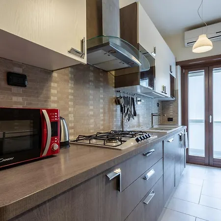 Naima San Pietro Apartment *