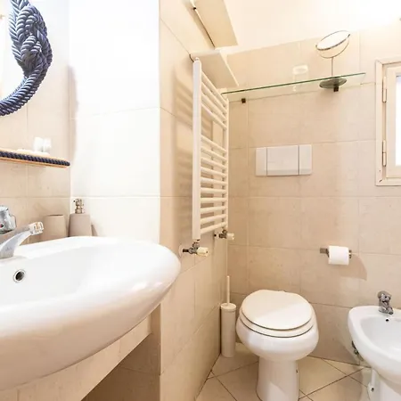 Apartment Toniolo Two Bedroom Two Bath Rome