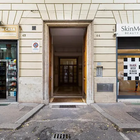 Apartment In The Heart Of The