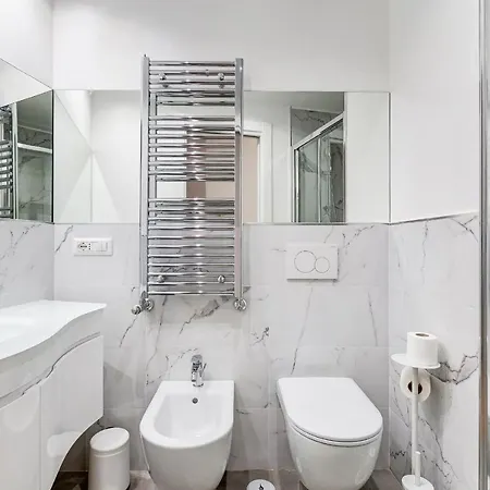 Apartment In The Heart Of The