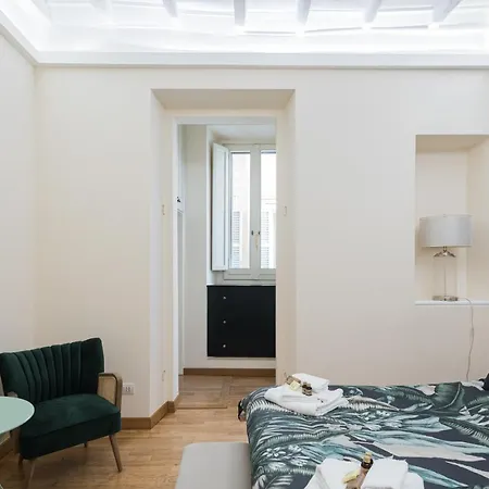 Apartment Lupa Luxury Rome