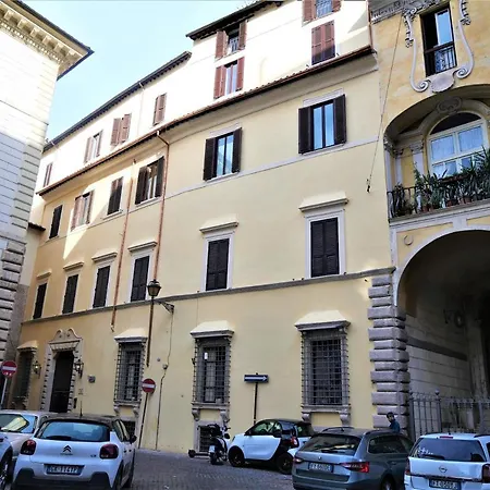 Bruno Domus Antiqua Roma