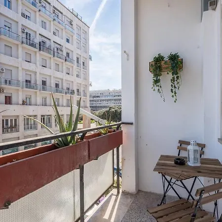 Apartment Cinema House In Cinecitta