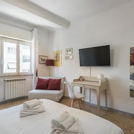 Apartmán Cinecitta Gem Flat With Veranda