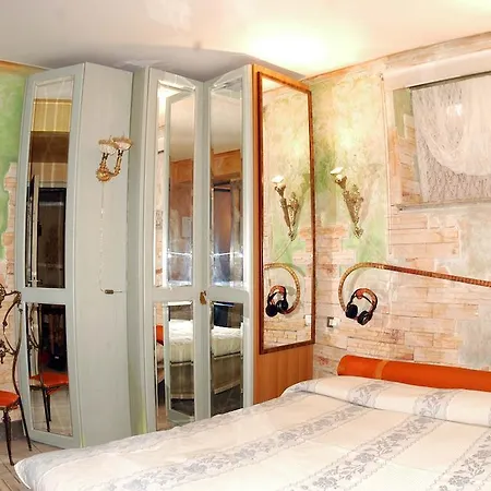 Hospitales Del Pellegrino - Trastevere Guest house