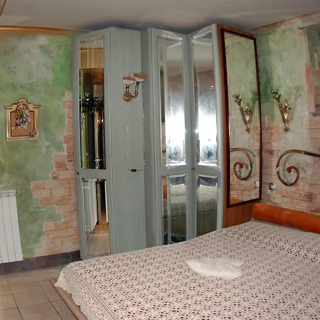 Guest house Hospitales Del Pellegrino - Trastevere 3*