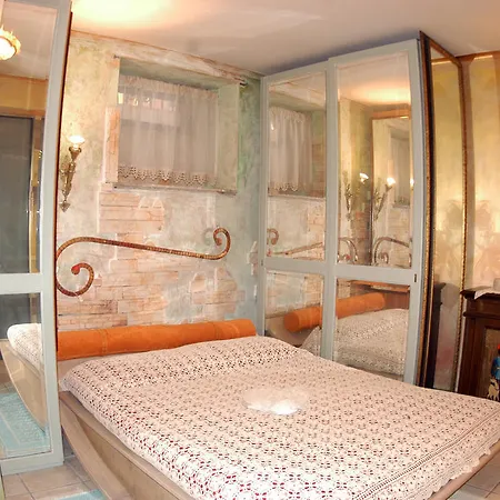 Hospitales Del Pellegrino - Trastevere 3*