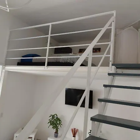 Handy&rivieni2 Апартаменты Рим