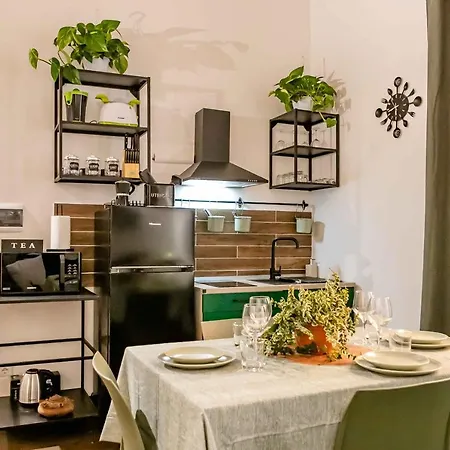 Myway Colosseo Apartment *