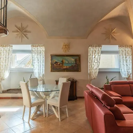 Palazzo Altieri Elegant