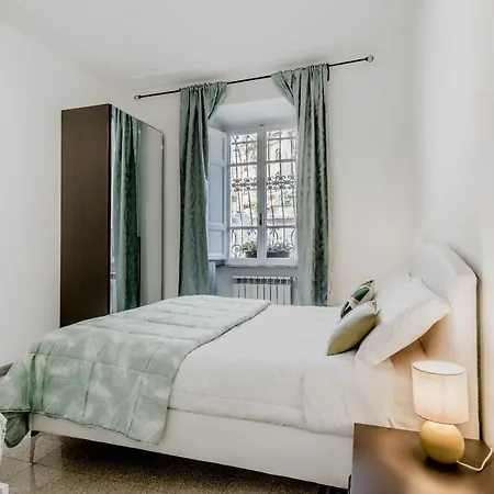 Trastevere's Flower Holiday home