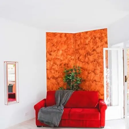 Apartment Charming Patio Trastevere -topcollection *
