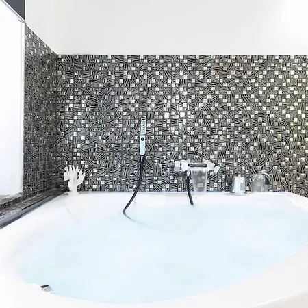 Διαμέρισμα Trastevere Silver King Jacuzzisuite -topcollection *