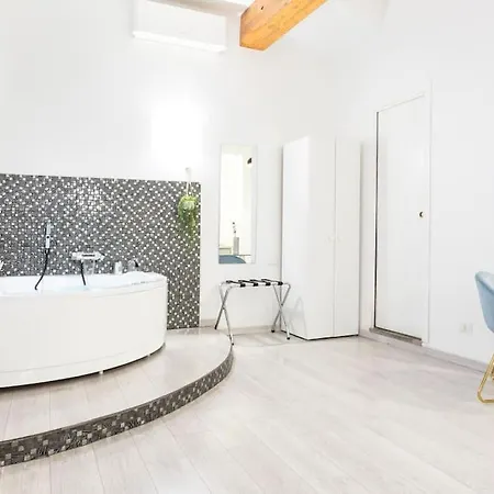 Trastevere Silver King Jacuzzisuite -topcollection Διαμέρισμα Ρώμη