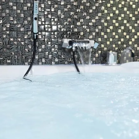 Trastevere Silver King Jacuzzisuite -topcollection