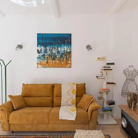 Iflat Shiny Loft In Trastevere Rome