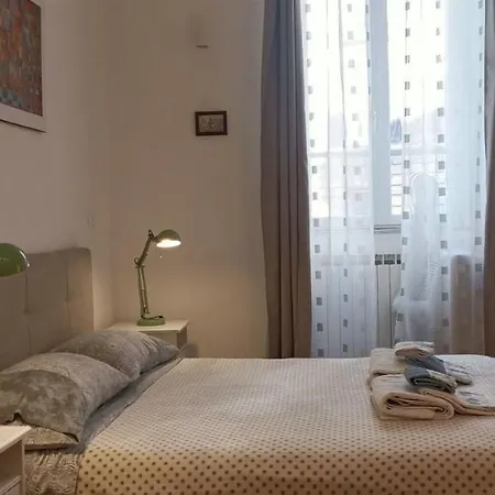 Apartment Terrace On The Monuments Of *