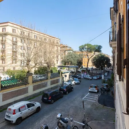 Borgo Terrace By In Apartment Rome