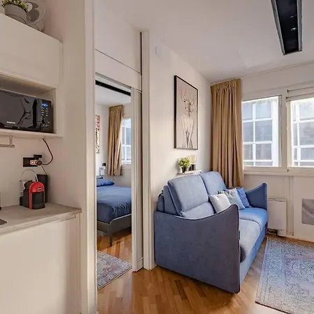 Modern At San Giovanni Apartamento