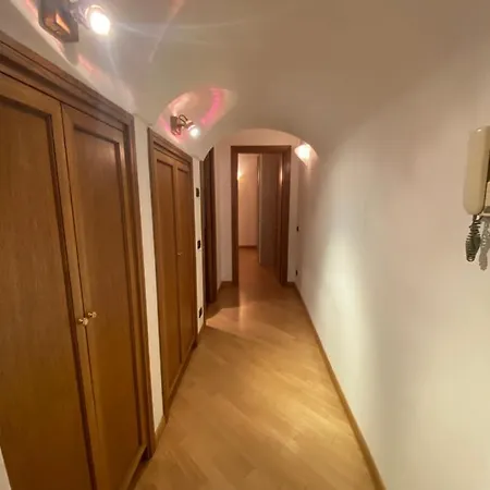 Sweet Laurina Apartment