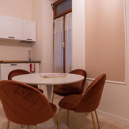 Apartment Sistina Rome
