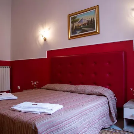 Domus Napoleone Affittacamere 3*