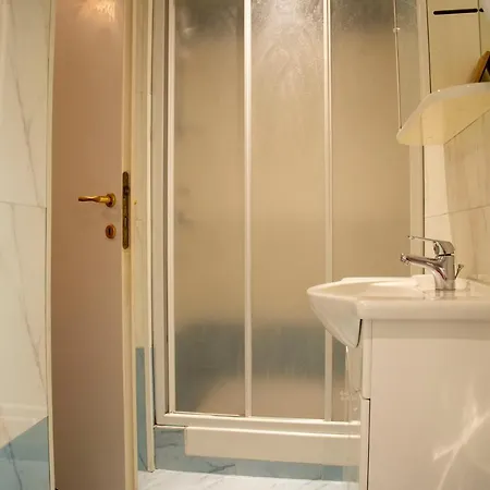Domus Napoleone Гостевой дом