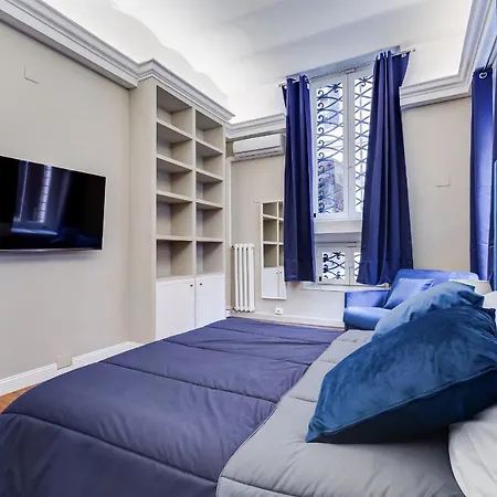 Spanish Garden Apartment *