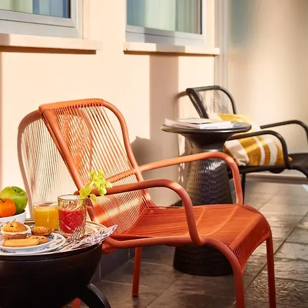 Mama Shelter Hotel 4*