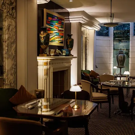 Lord Byron - Small Luxury Of The World Hotel