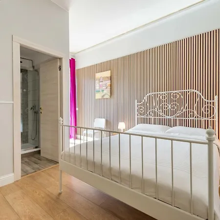 Bed & Breakfast Un Attimo A *
