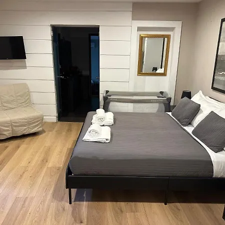 Garden Flat By Vatican Walls Guest house