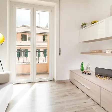 Mr. Brown - Camillo Apartment *